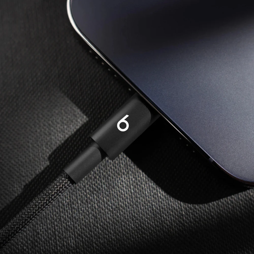 Cable Beats Trenzado USB-C a Conector Lightning (1.5 m) - Negro - Image 3
